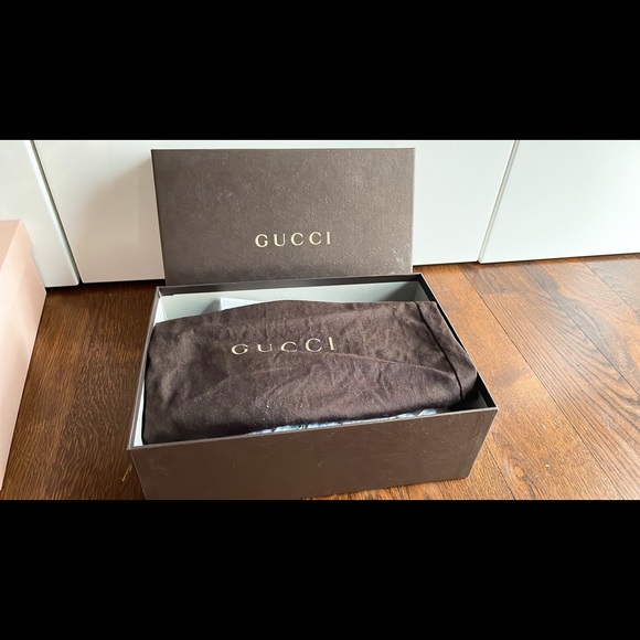 Gucci heels - Picture 1 of 4